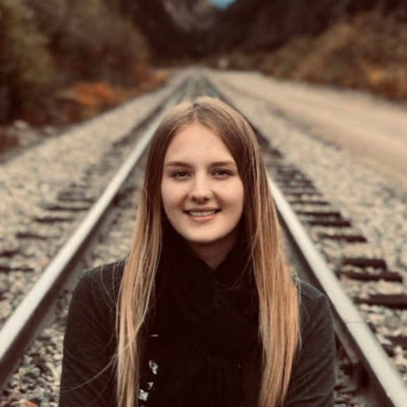 Meet your Posher, Alexis - Picture 1 of 1